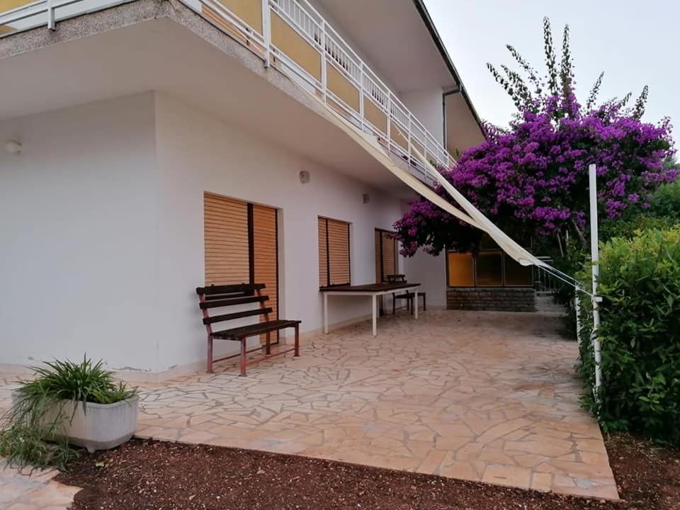 Apartman Simac Okrug Gornji Трогир Екстериор снимка